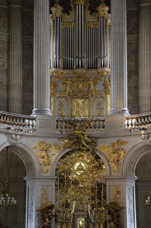 Organ in Chapel, palace of Versailles