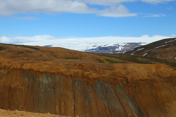 View across to Hofsjokull glacier