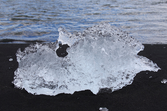 Natural ice sculpture, Jokulsarlon