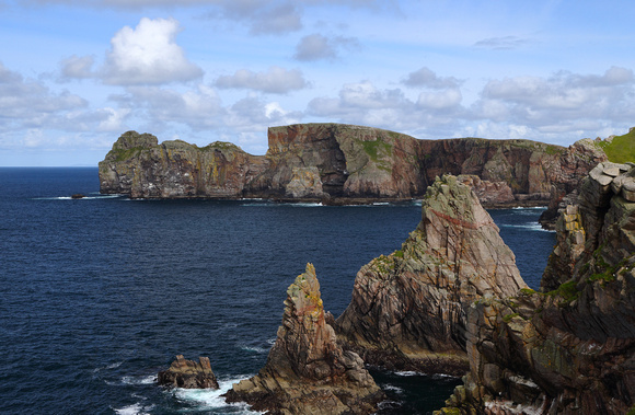 Northern cliffs, Tory