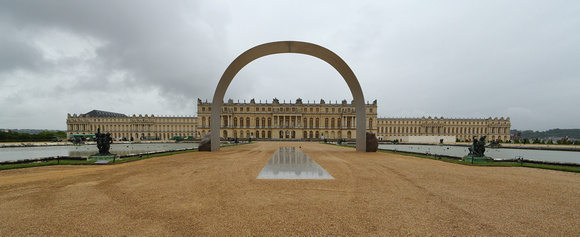 Relatum, Versailles