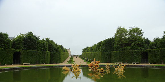 Pool, Versailles