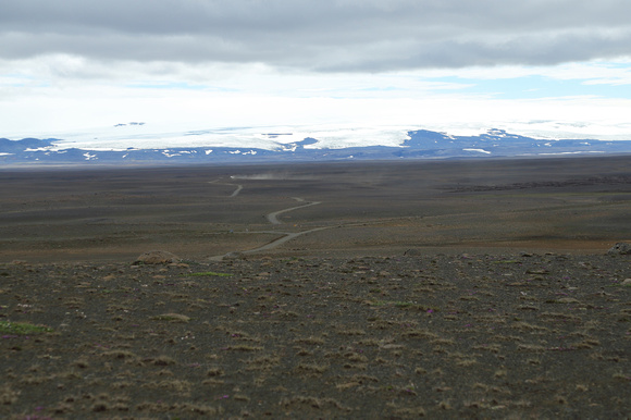 View due east from Hveravellir towards Hofsjökull glacier